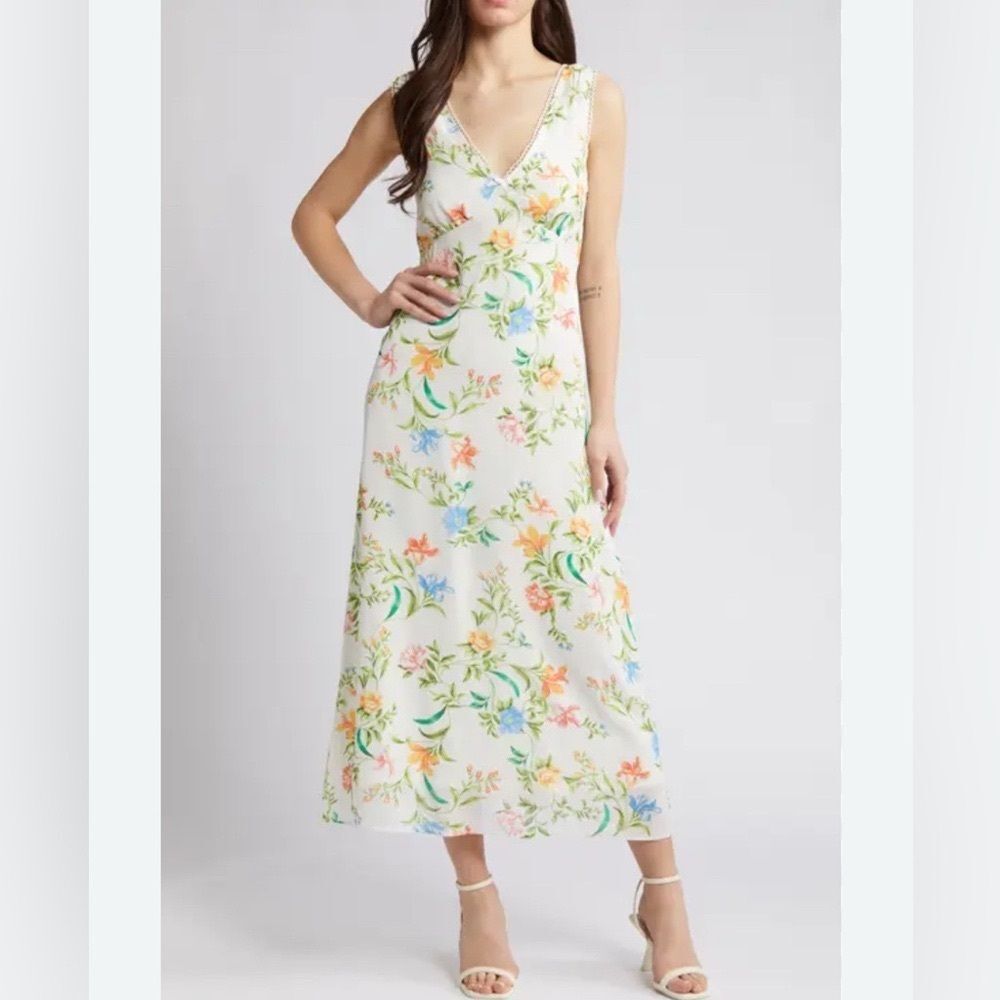 Wayf Dahlia Sleeveless V-neck Floral Midi-Dress Size M